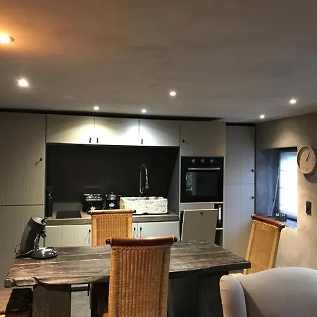 2 Cosy